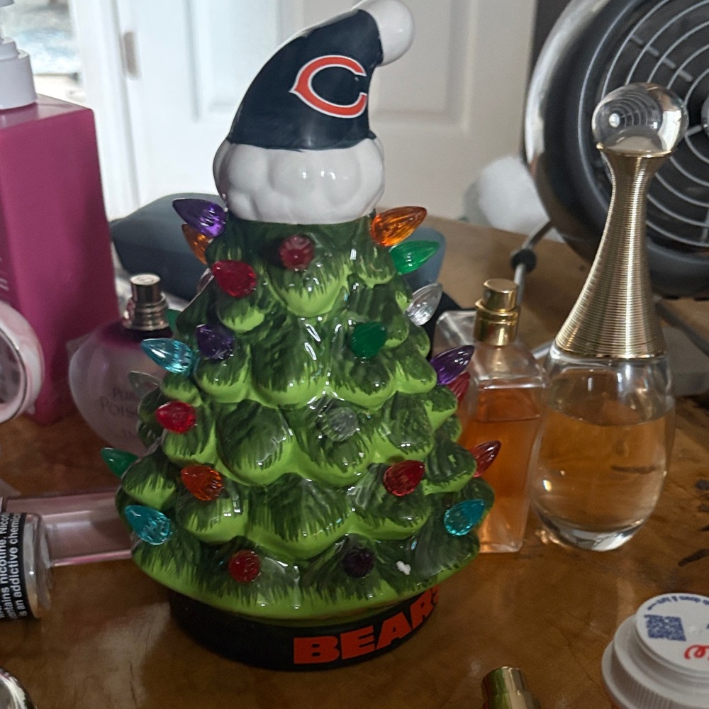 NFL Bears Holiday Tree 8 inch ceramic led lights